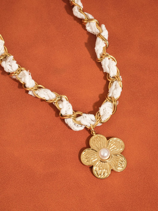 Floral Chain Pendant Necklace