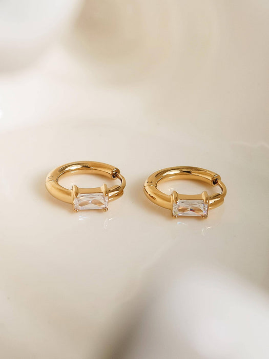 Adhara Huggie Earrings: Yellow Gold / Rectangle