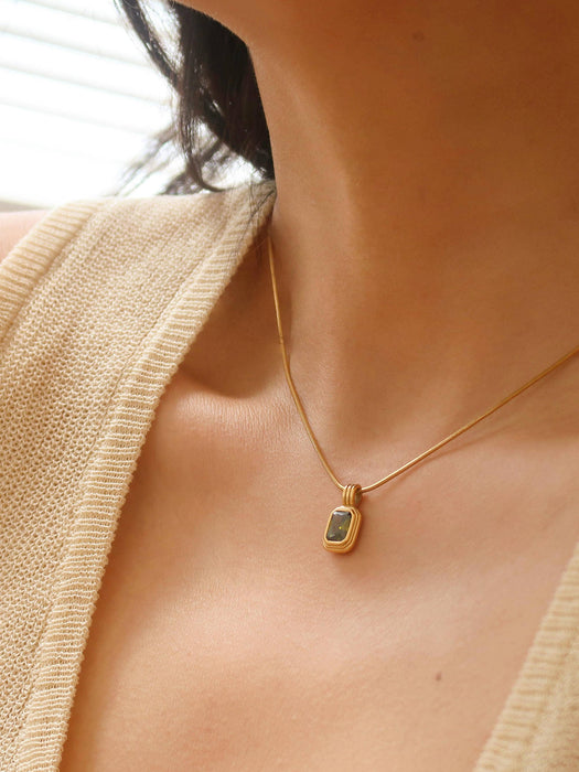 Laureline Stone Necklace