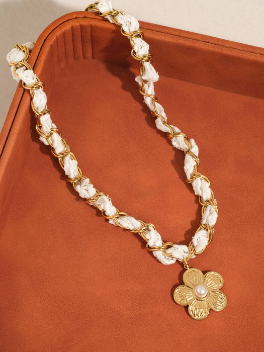 Floral Chain Pendant Necklace