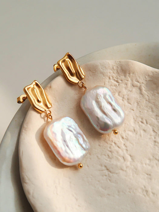 Baroque Pearl Gold Earring