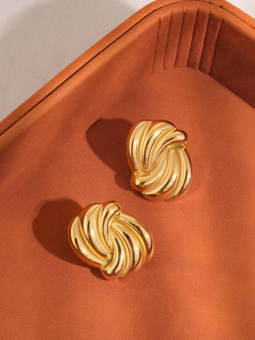 Ambre Studs