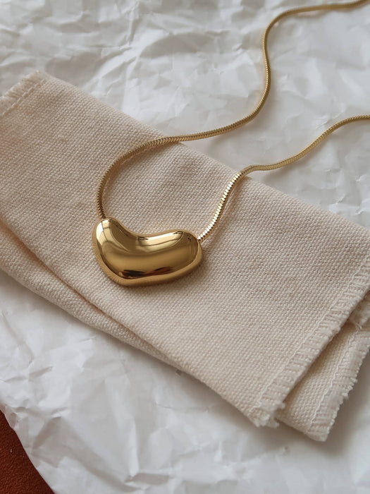 Lovre Chain Necklace