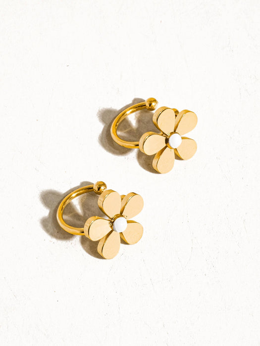 Daisy Ear Cuff