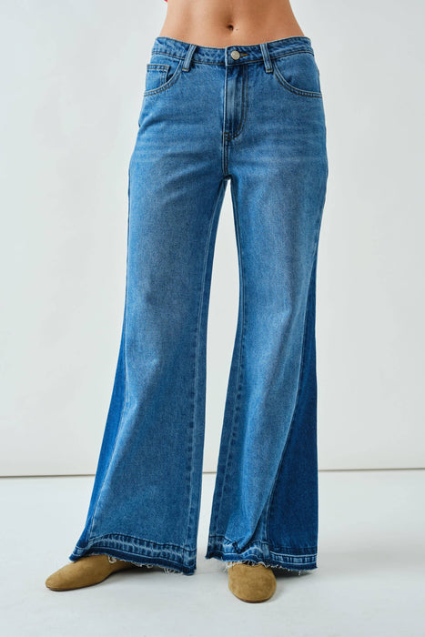Panel Flare Jeans