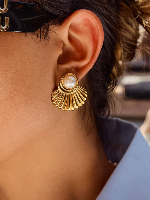 Shell Earring