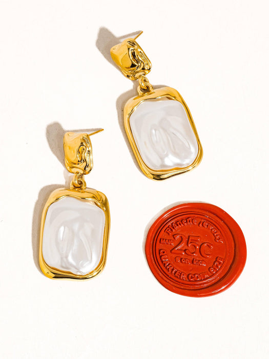 Jacqueline Pearl Earrings