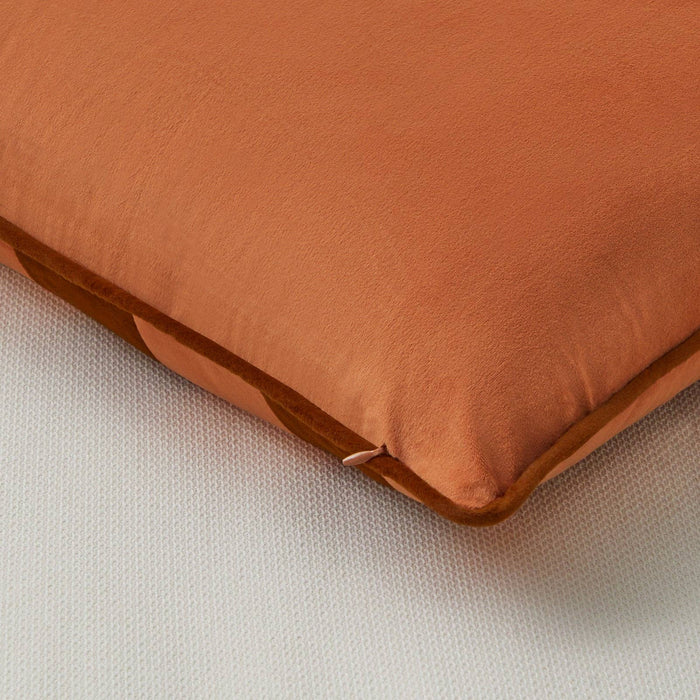 Rustique Pillow