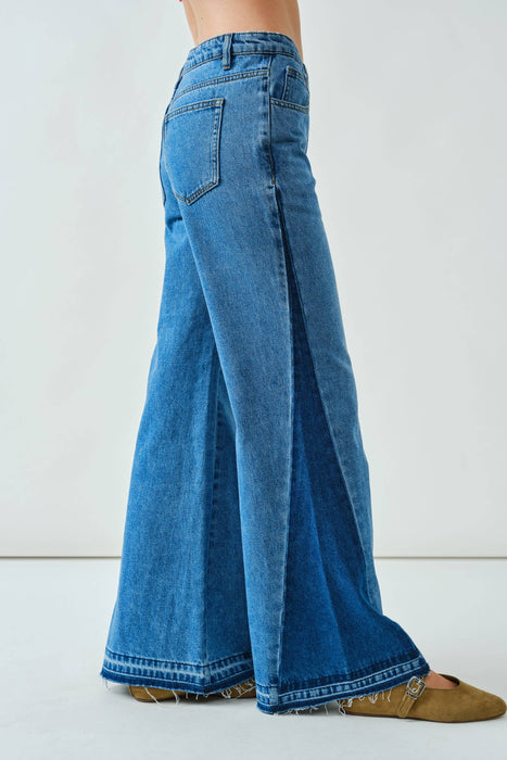 Panel Flare Jeans