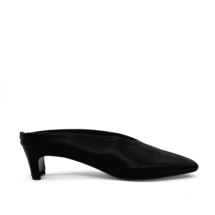 Junie black Leather Square Toe Mule