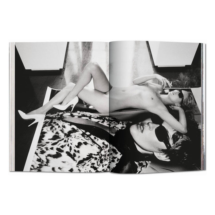 Kate Moss by Mario Testino (German, Spanish, French, English)