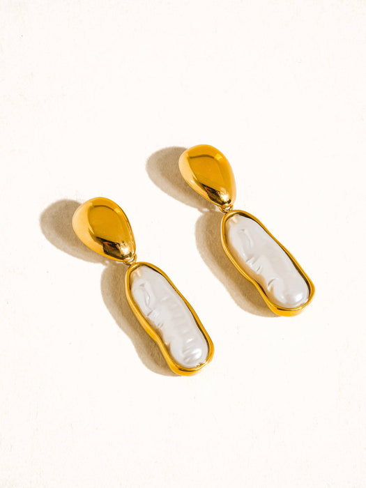 Pearl Drop Earring