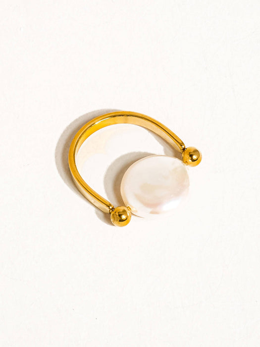 Baroque Pearl Ring