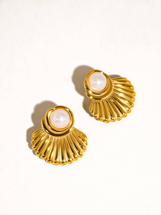 Shell Earring