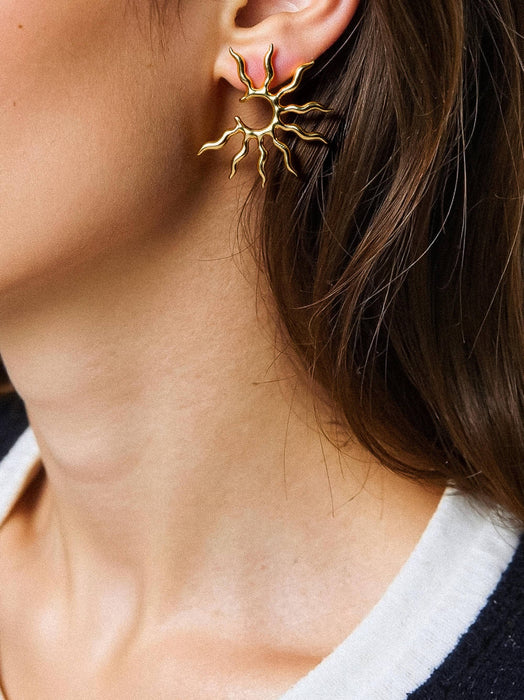 Vionne Sunburst Earrings