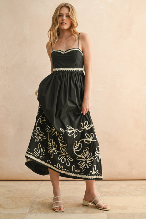 Fleur Embroider Dress