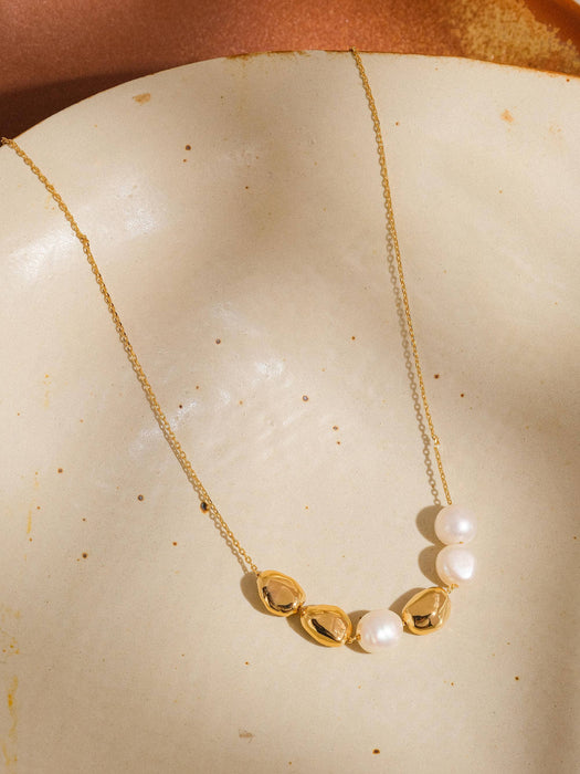 Freshwater Pearl Beaded Necklace