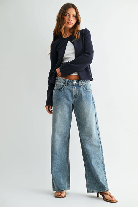 Wide Leg Baggy Fit Medium Wash Jeans