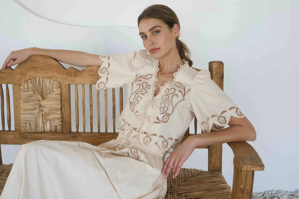 Isla Lace Front Top