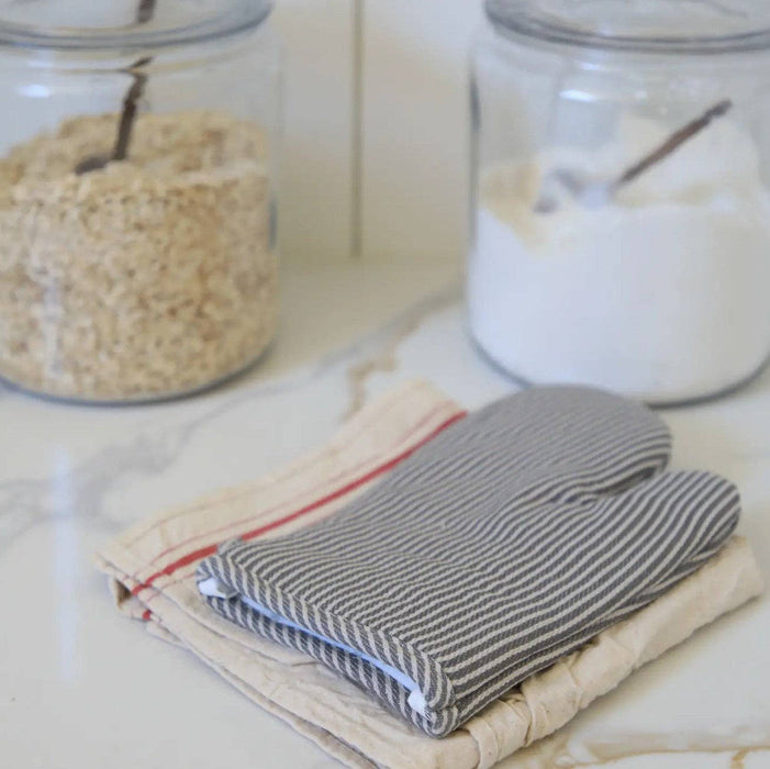 Grey Stripe Oven Mitt