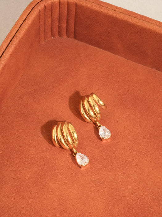 Dovely Drop Earring
