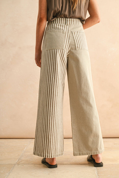 Ensemble Stripe Pants