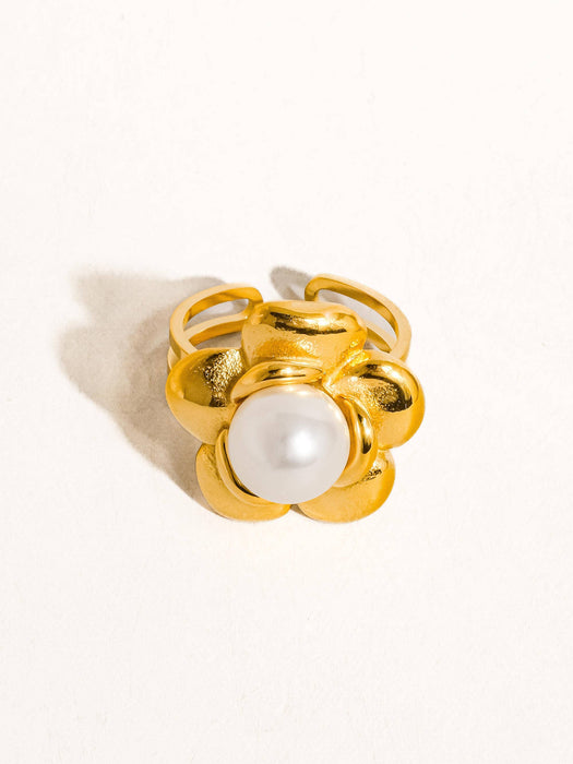 Fleur Pearl Ring