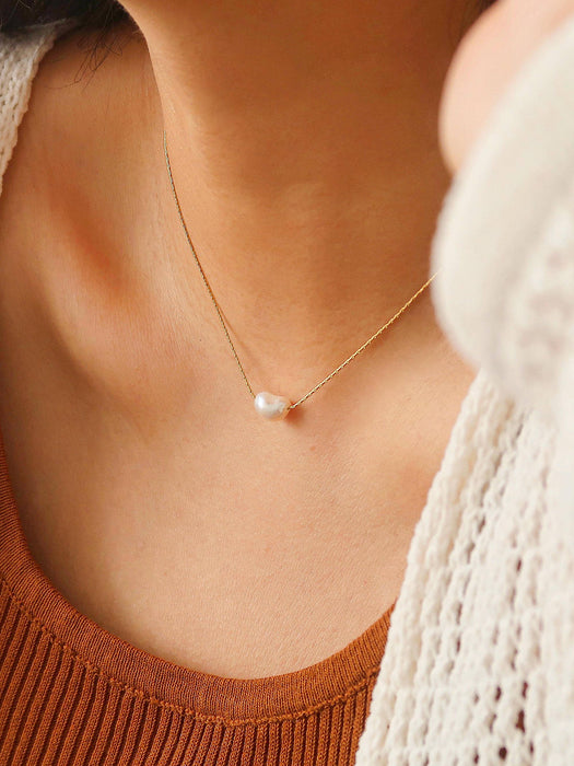 Single Pearl Necklace