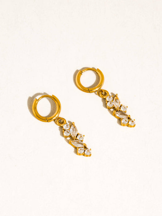 Yiel Drop Earrings