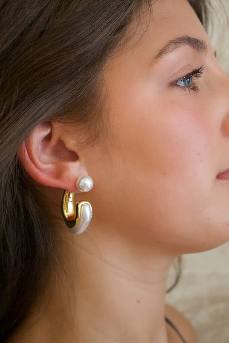 Clara Pearl Earrings