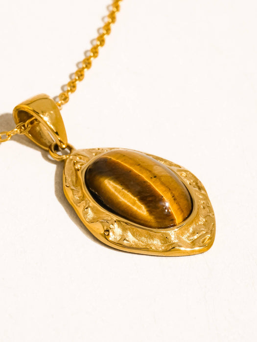 Lou Pendant Necklace