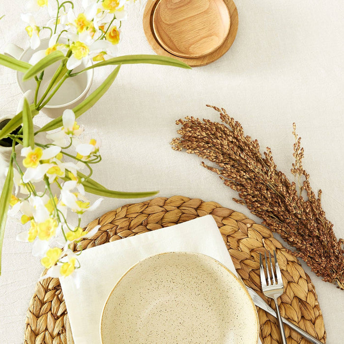 Blanco Tablecloth