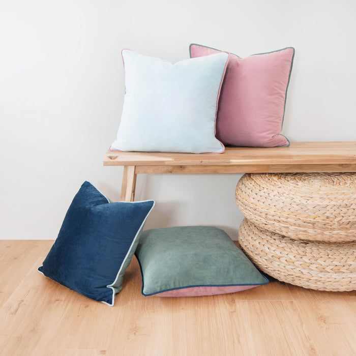 Monteverde Pillows