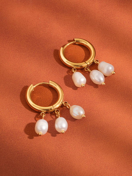 Petite Pearl Earring