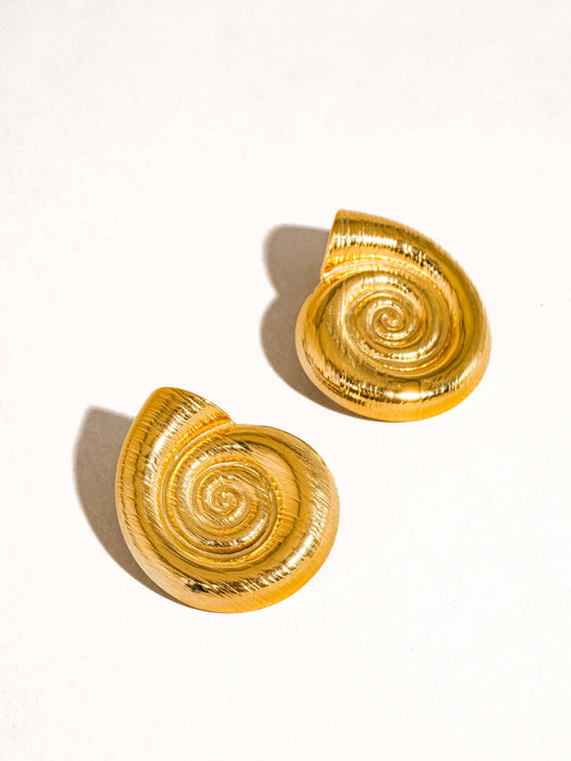 Large Seashell Stud