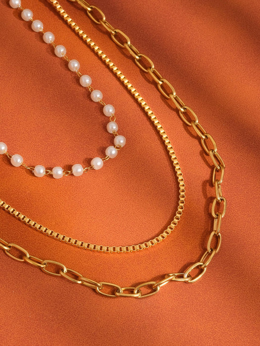 Tri Pearl Chain Necklace