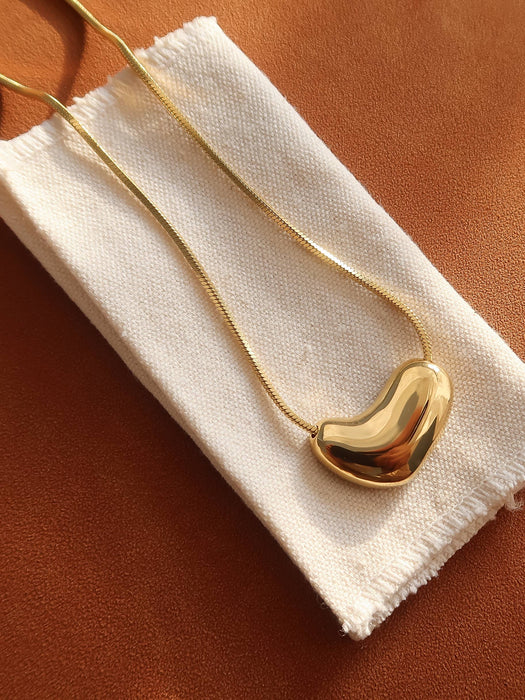 Lovre Chain Necklace