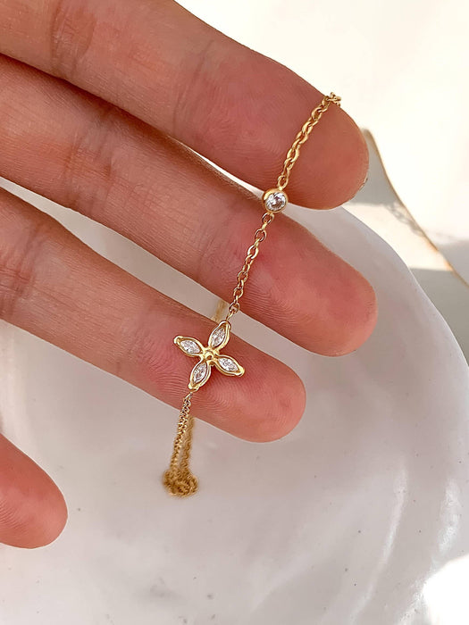 Oakland Necklace