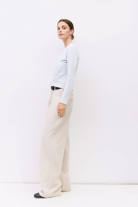 Gia Long Sleeve