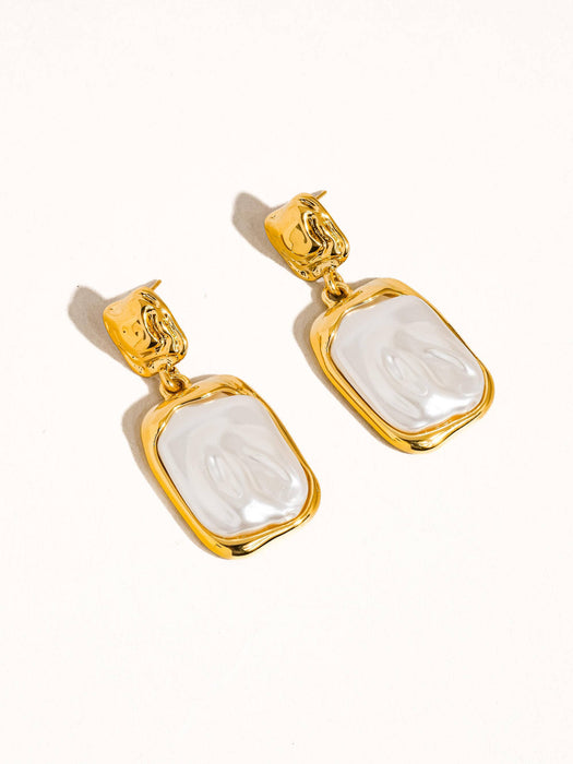 Jacqueline Pearl Earrings