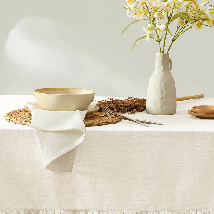 Blanco Tablecloth