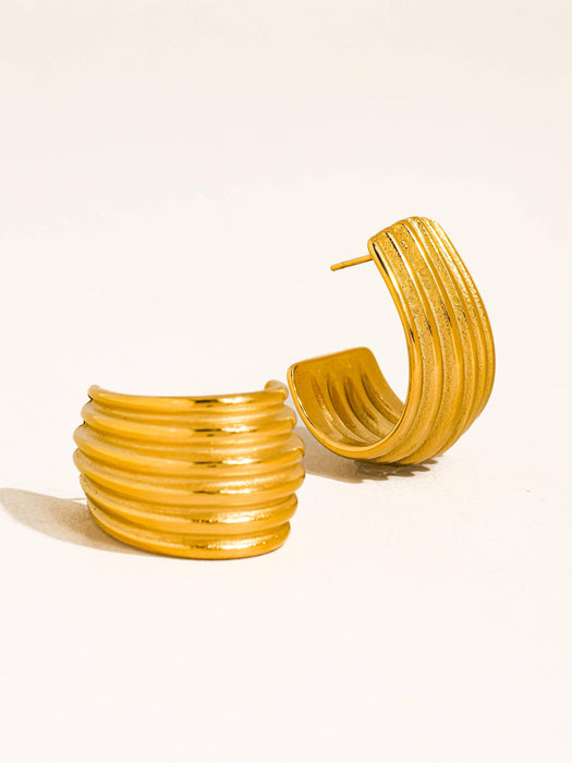 Luciana Ribbed Earring