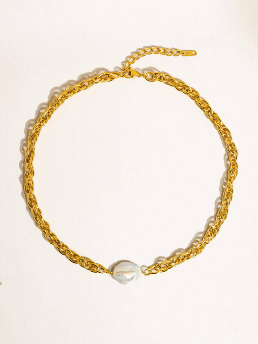 Perle Audacieuse Necklace