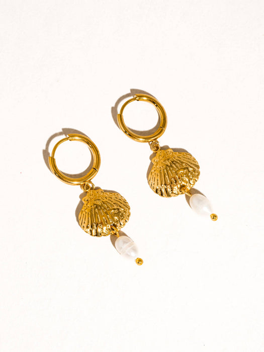 Seashell Pearl Drop Earring