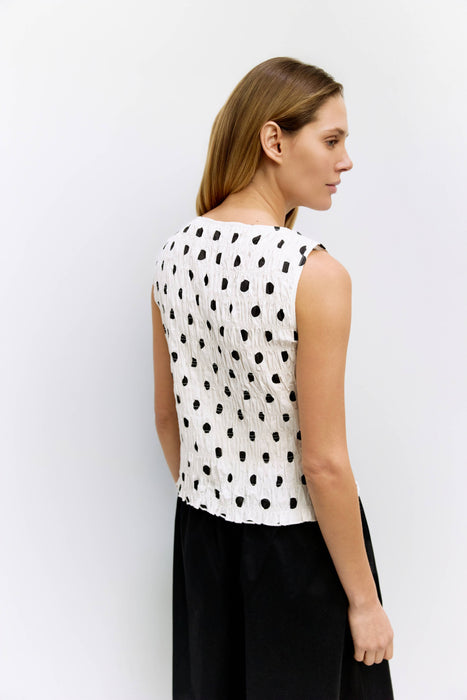 Maggie Top