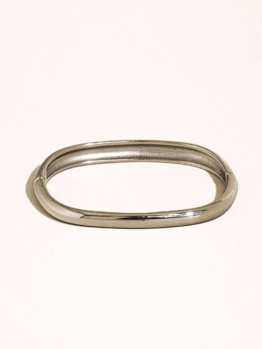 Requé Bangle
