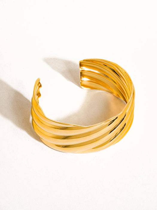 Torsion Bangle