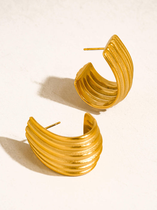 Luciana Ribbed Earring
