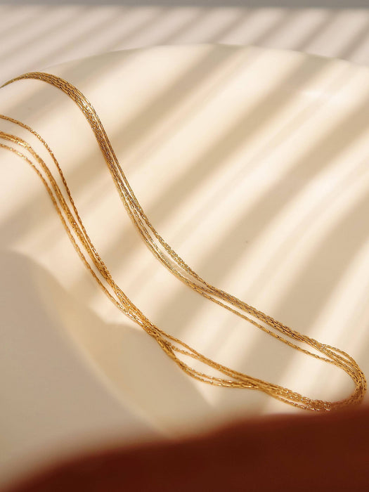 Délicate Layered Necklace