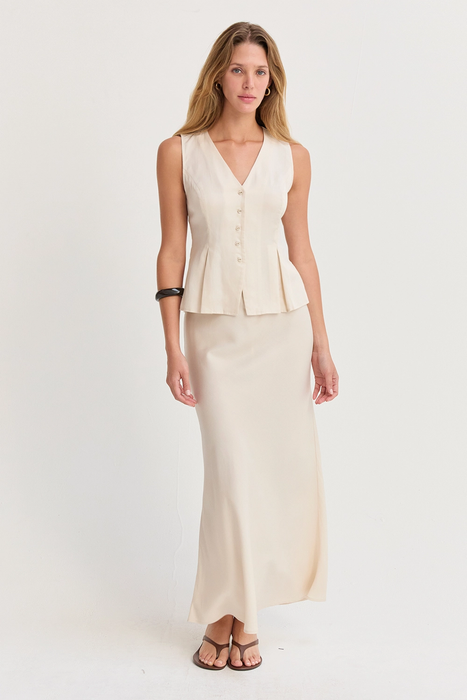 Pleated Light Weight Vest